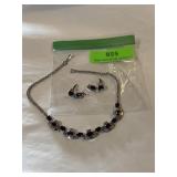 Very nice, antique choker, purple and white