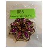 Beautiful vintage brooch, shades of pink 2 1/4