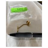 Gold tone, nugget Tie tack