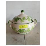 Franciscan Ivy soup tureen, missing ladle, 8x10 in
