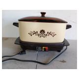 West Bend multipurpose cooker, untested, 9x10 in
