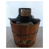 10 in ice cream maker, untested