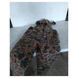 Trophy club thermal hunting overalls, has some