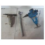 Air pressure regulators and a slightly altered