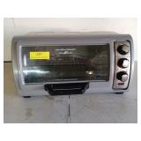 Hamilton Beach easy reach toaster oven, works