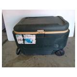 Green 15 gallon igloo cool roller cooler