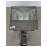 Appleton outdoor light, 8x16x17 in, untested