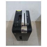 Fellowes DS-1200Cs shredder, works, can shred