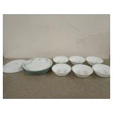 8 Ivy Corelle 10-in plates, and six assorted