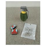 A Gulf lighter case cover, a set of metal rings