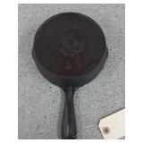 Wapak Indian Head hallow-ware #4 cast iron skillet