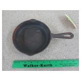 Favorite Piqua Ware #3 cast iron skillet