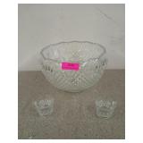 Scallop edged, pressed Glass punch bowl with 18