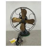 Beautiful old GE desk fan with brass blades,