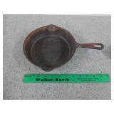 Crescent FDY company #255 cast iron skillet