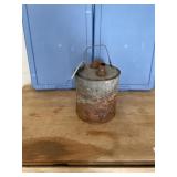 Galvanized kerosene can . 11' x 9' round