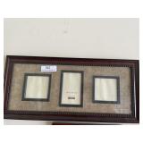 Wooden photo holder 10 in wooden photo holder 10