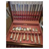 70 pc set 1881 Rogers silverplate in wood chest