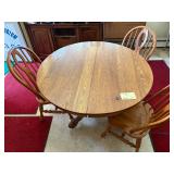 Oak Pedestal Table w 3 Chairs
