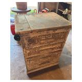 Old 4 Drawer Chippy Paint Chest of Drawers