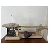 OHaus Heavy Duty Solution Balance Scale