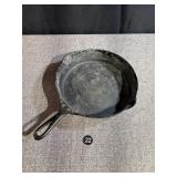 c1800s Pre-Griswold Erie No 9 Cast Iron Skillet
