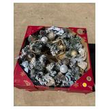 4 32" Pre-lit Christmas Decorated Wreath