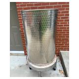 Variable Capacity 300 L Wine Tank, Stainless Steel