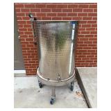 Variable Capacity 250 L Wine Tank, Stainless Steel
