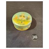 1930s Peter Rabbit Tin