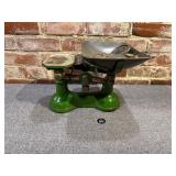 CW Brecknell Scale w Weights