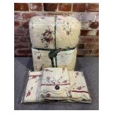 Rose Bouquet Limited Edition King Quilt w 3 Shams
