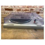 Fisher Stereo Turn Table FM-600