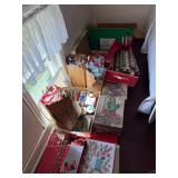 Christmas Wrapping, Gift Bags & Other Accessories