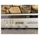 harman/kardon Stereo Receiver hk680i