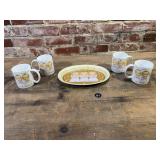 4 Vintage Hallmark Mugs & Tray