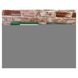 Dept 56 ElfLand North Pole Beauty Shoppe (2)