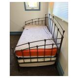 Daybed with Trundle