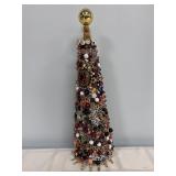Handmade vintage jewelry Christmas tree