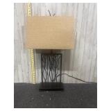 Metal base table lamp