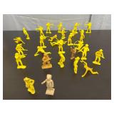 Cowboys & Indians Yellow figurines