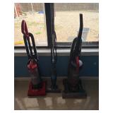Lot of assorted vacuums
