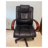 Rolling office chair
