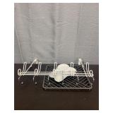 Hanging shelves & trivets set