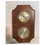 vintage Airguide weather station