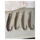 vintage spoon-style fishing lures