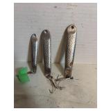 Lot of assorted saltwater fishing spoons