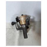 Shakespeare Cirrus CR035 spinning fishing reel