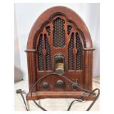 General Electric Model 7-4100JA radio