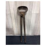 antique cast iron forge pinchers